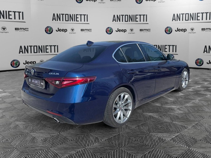 Alfa Romeo Giulia usata a Ancona (5)