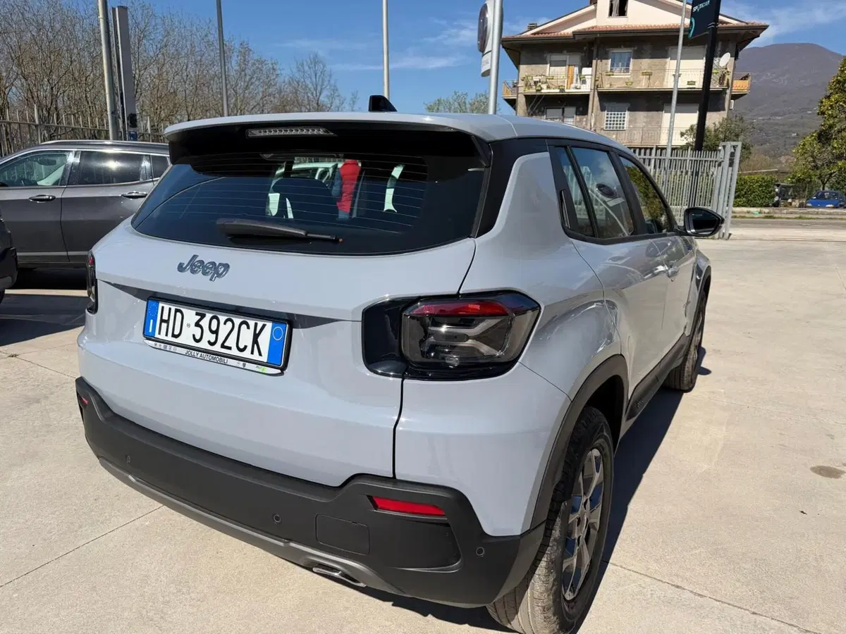 Jeep Avenger nuova a Frosinone (5)