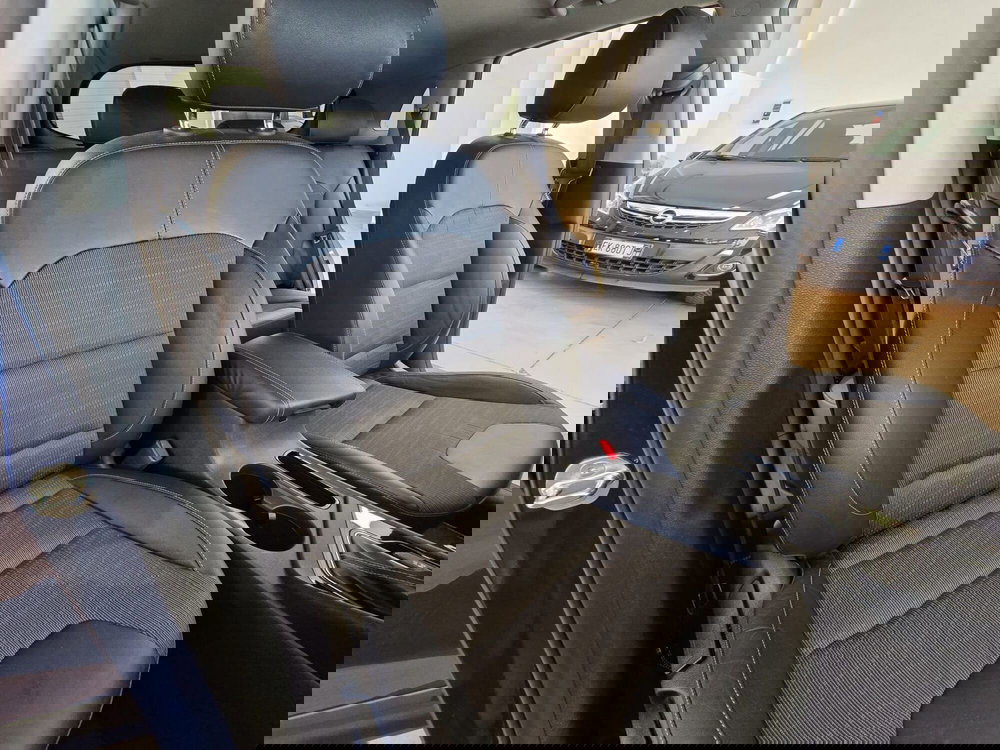 Kia Niro usata a Rimini (16)