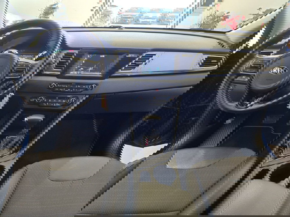 Kia Niro usata a Rimini (8)