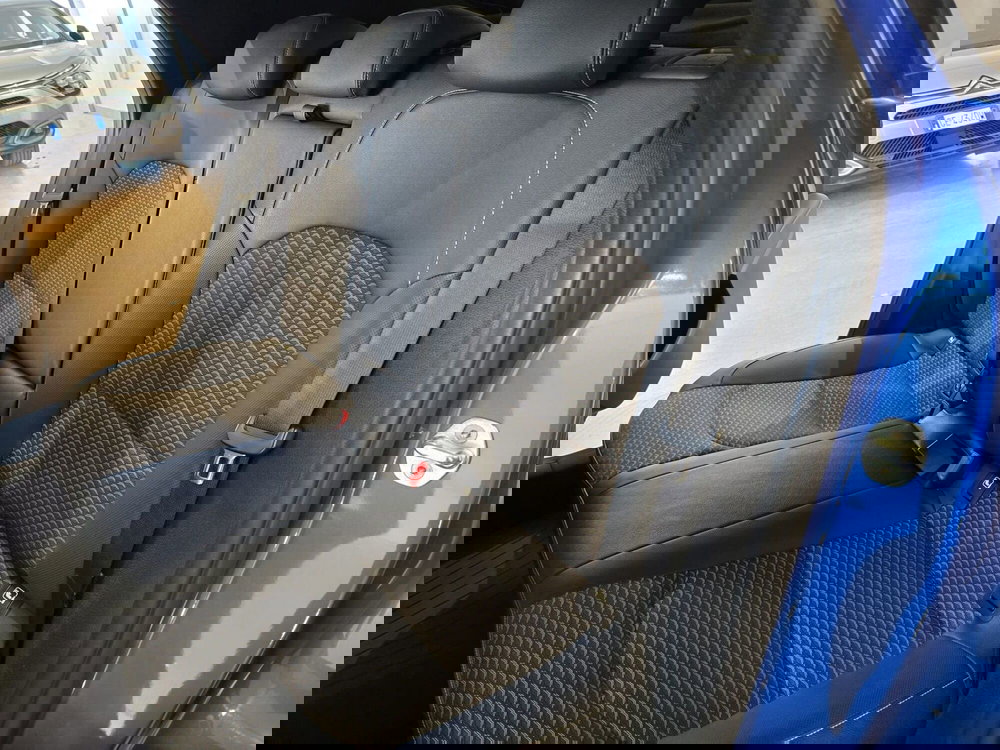 Kia XCeed usata a Rimini (10)