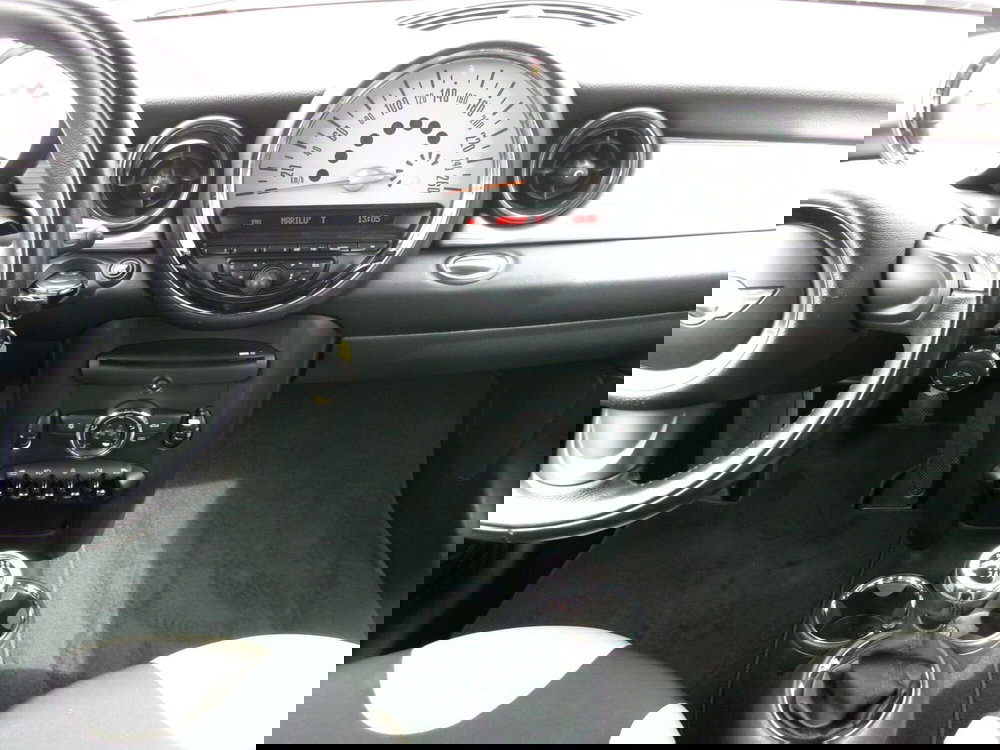 MINI Mini Countryman usata a Venezia (17)