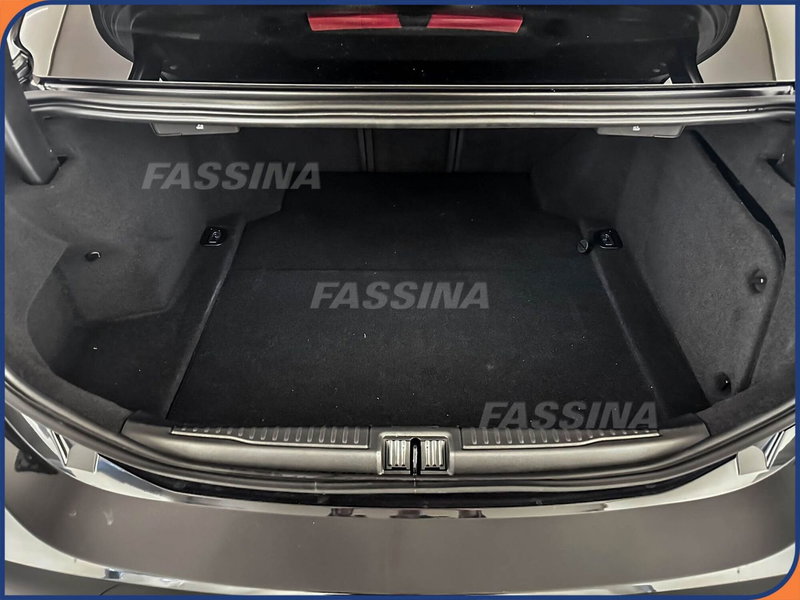 Alfa Romeo Giulia usata a Milano (11)