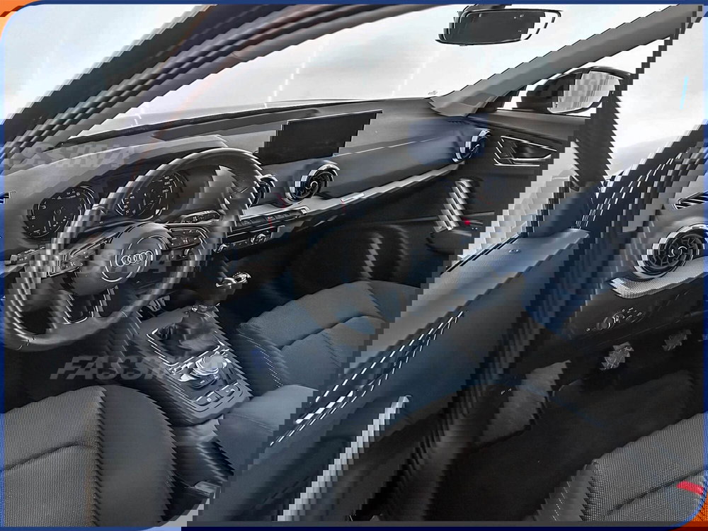 Audi Q2 usata a Milano (9)