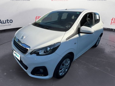 Peugeot 108 72 5 porte Active del 2021 usata a Massa