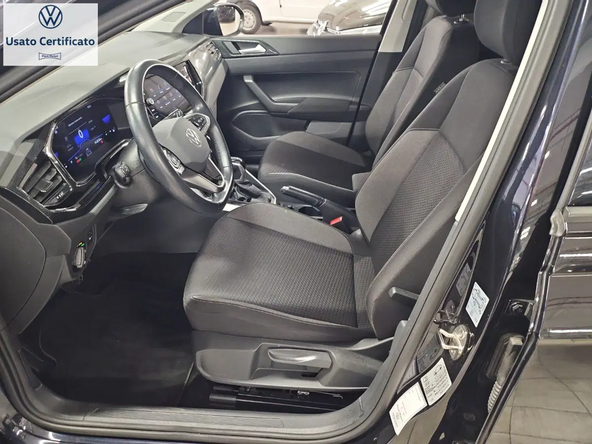 Volkswagen Taigo usata a Genova (10)