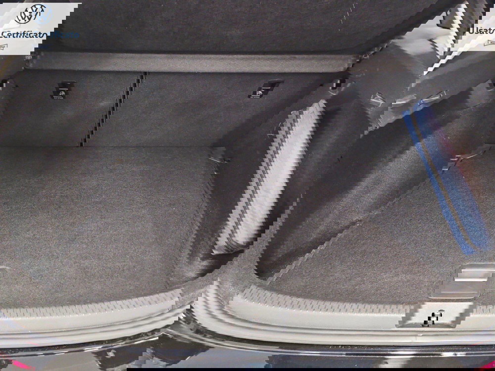 Volkswagen Taigo usata a Genova (9)