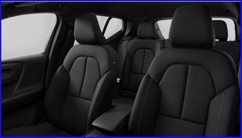 Volvo EX40 nuova a Milano (11)