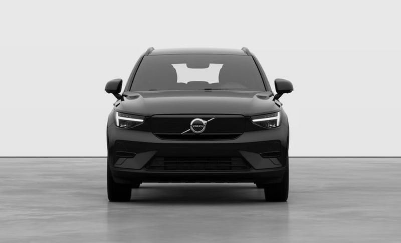 Volvo EX40 nuova a Milano (3)