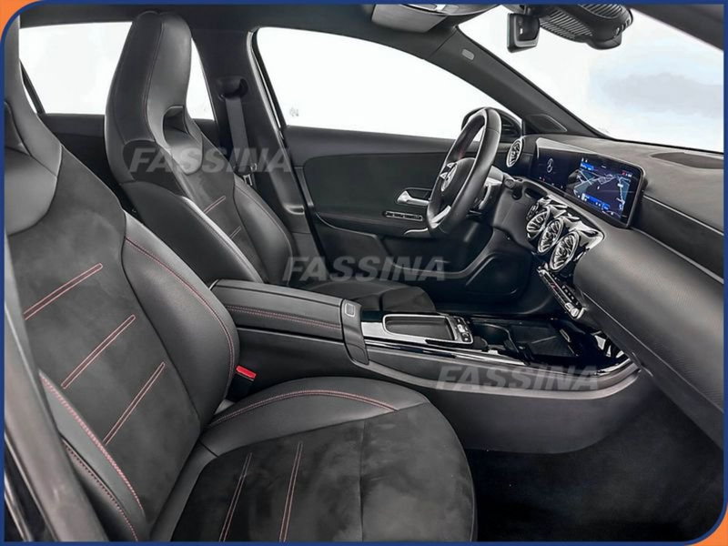 Mercedes-Benz Classe A Sedan usata a Milano (13)