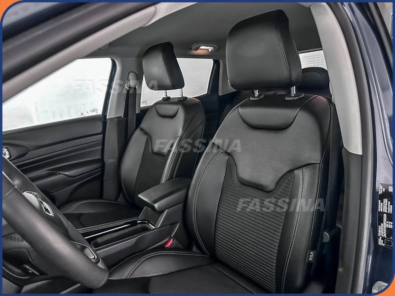Jeep Compass usata a Milano (8)