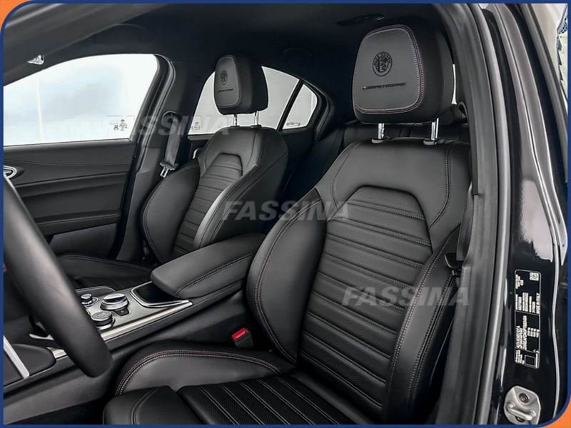 Alfa Romeo Giulia usata a Milano (8)