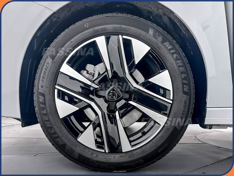 Peugeot 208 usata a Milano (7)