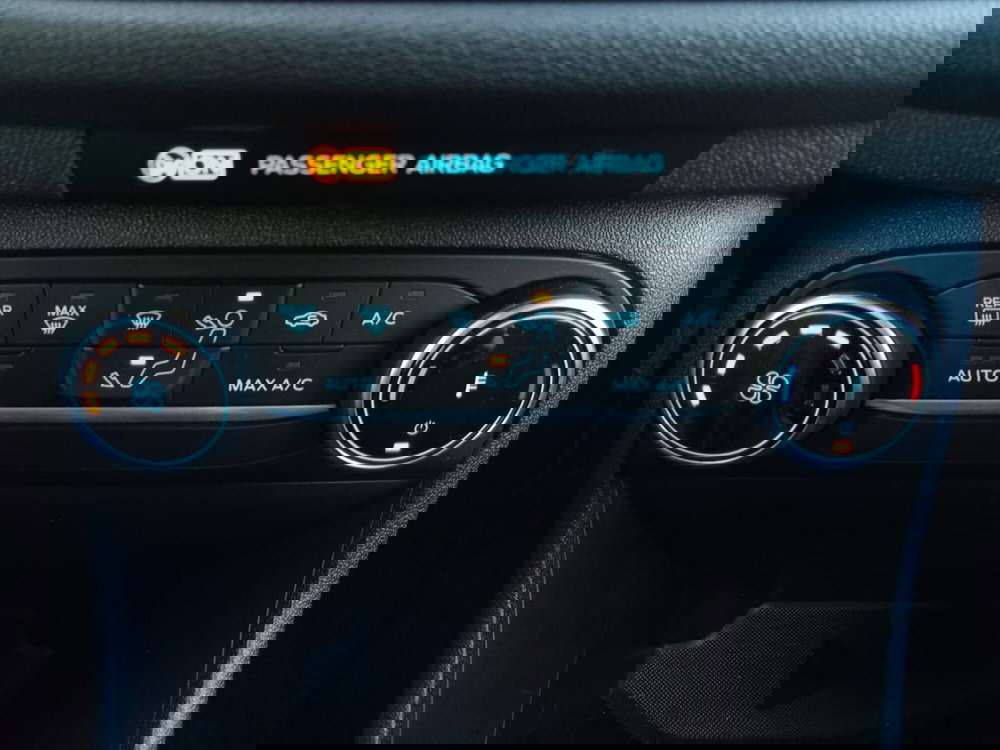 Ford Fiesta usata a Bari (10)