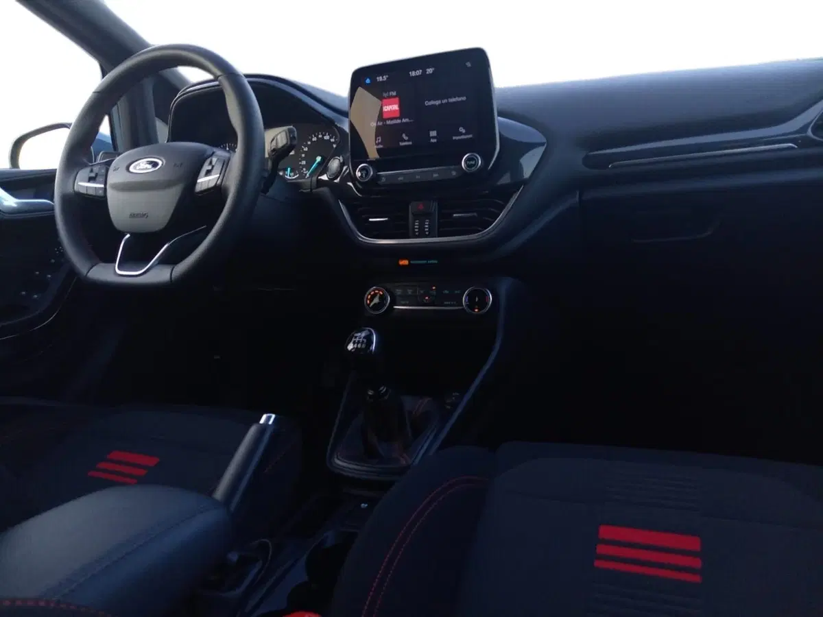 Ford Fiesta usata a Bari (3)