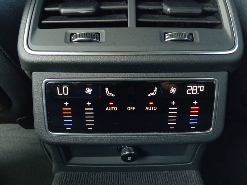 Audi A6 Allroad usata a Bari (16)