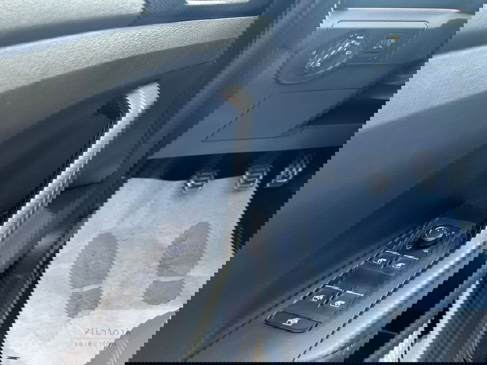 Volkswagen T-Cross usata a Brescia (7)