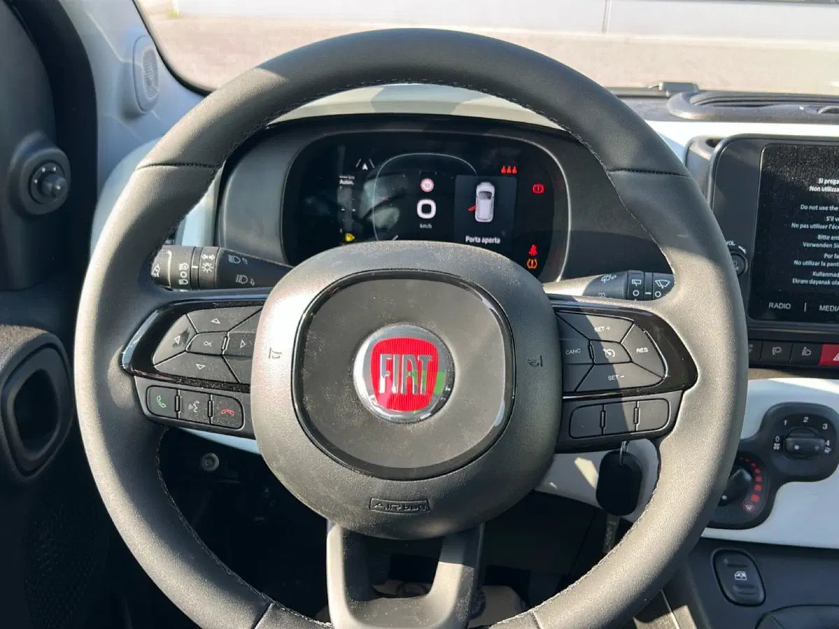 Fiat Panda Cross nuova a Bergamo (12)