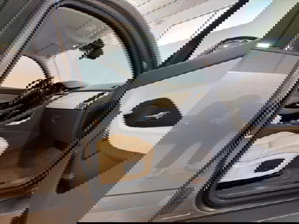 Jaguar E-Pace usata a Venezia (4)