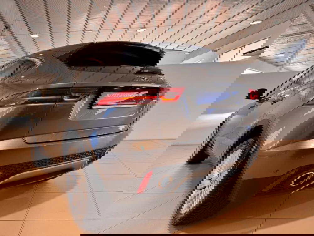 Jaguar E-Pace usata a Venezia (6)