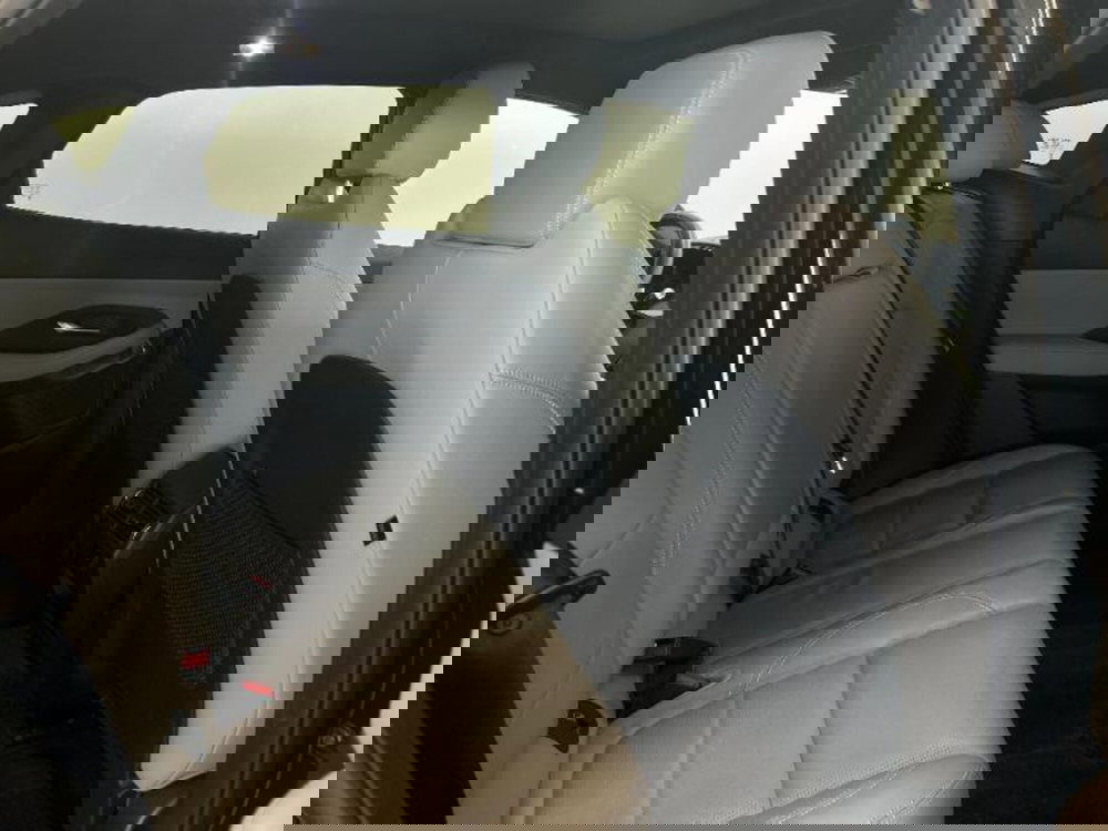 Jaguar E-Pace usata a Venezia (9)