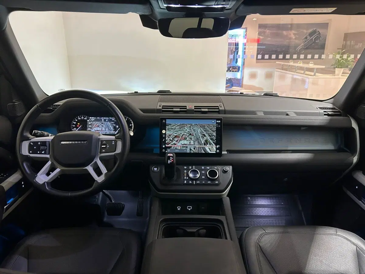 Land Rover Defender usata a Napoli (4)