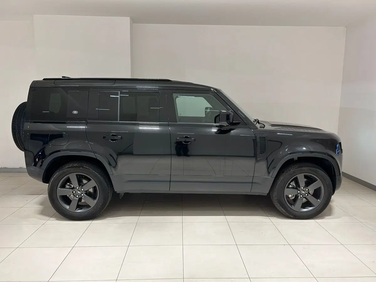 Land Rover Defender usata a Napoli (6)