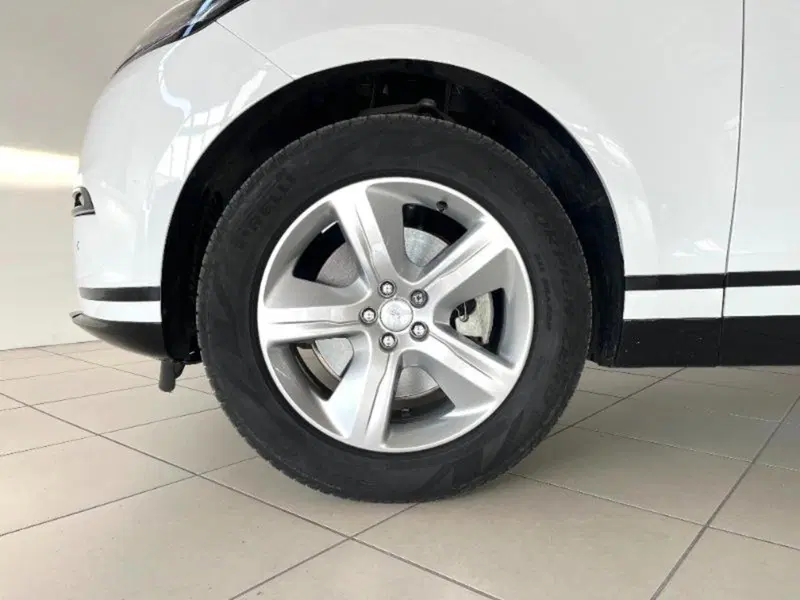 Land Rover Range Rover Velar usata a Venezia (10)