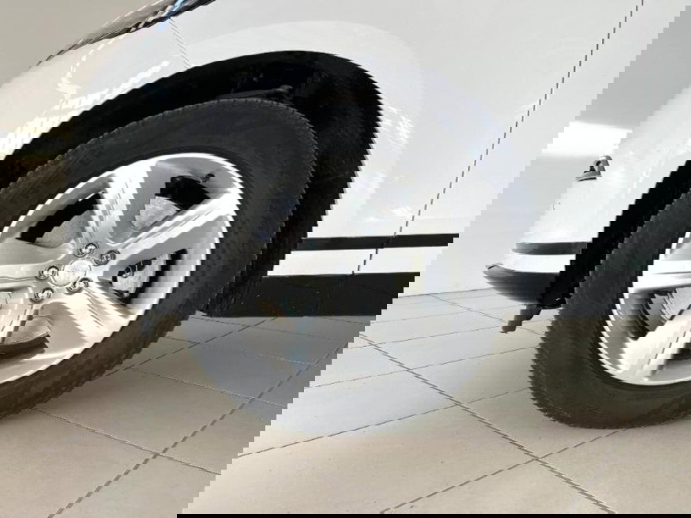 Land Rover Range Rover Velar usata a Venezia (10)