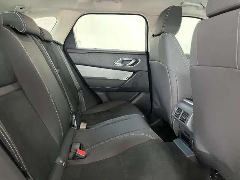 Land Rover Range Rover Velar usata a Venezia (5)