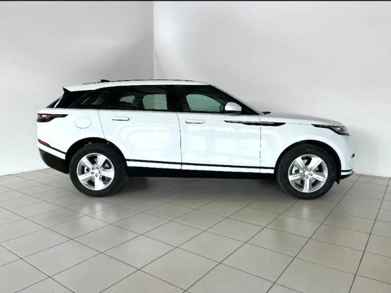 Land Rover Range Rover Velar usata a Venezia (8)