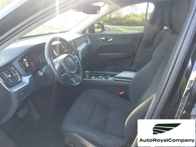 Volvo XC60 usata a Roma (11)