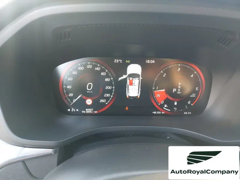 Volvo XC60 usata a Roma (12)