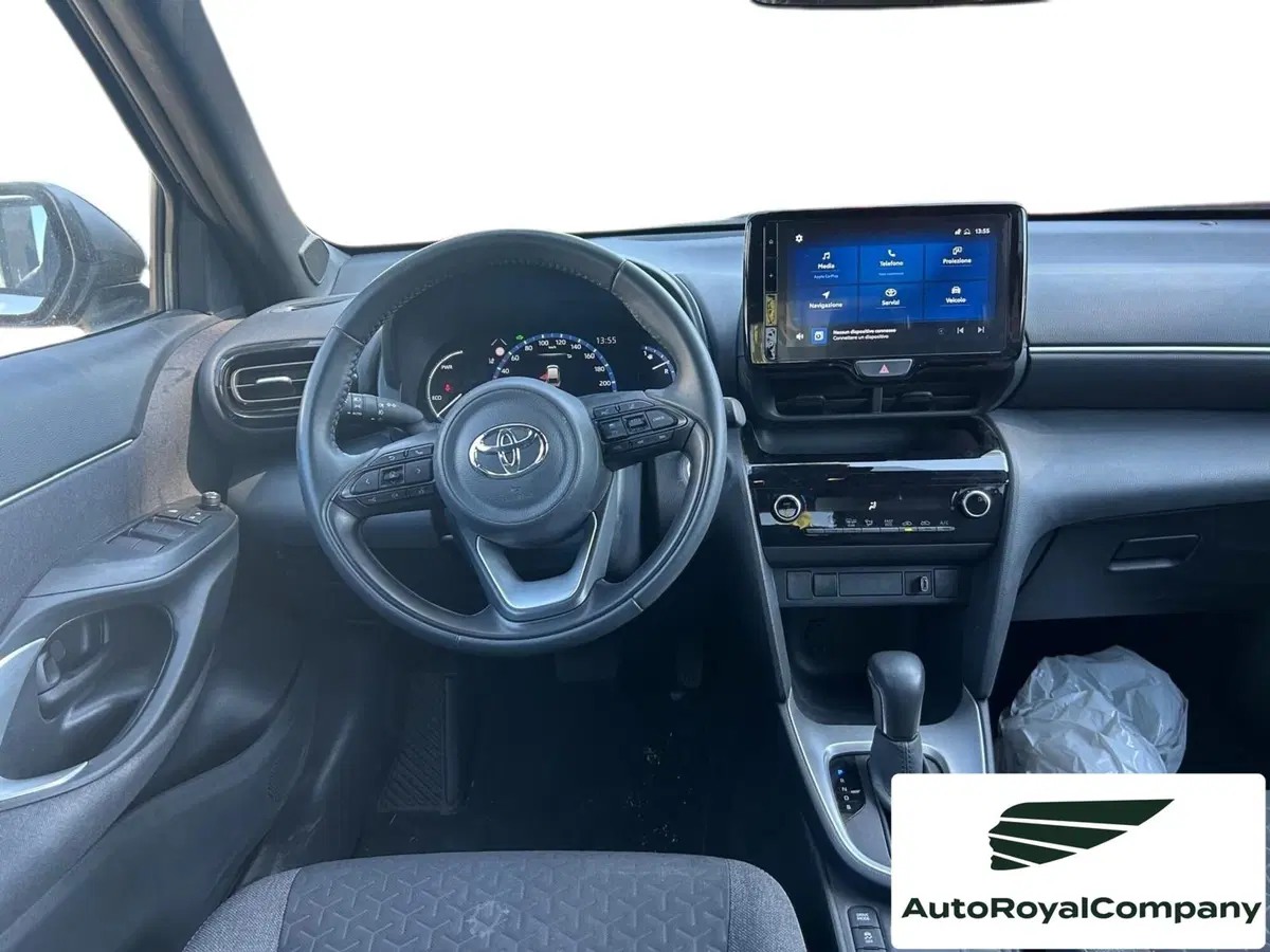 Toyota Yaris Cross usata a Roma (4)