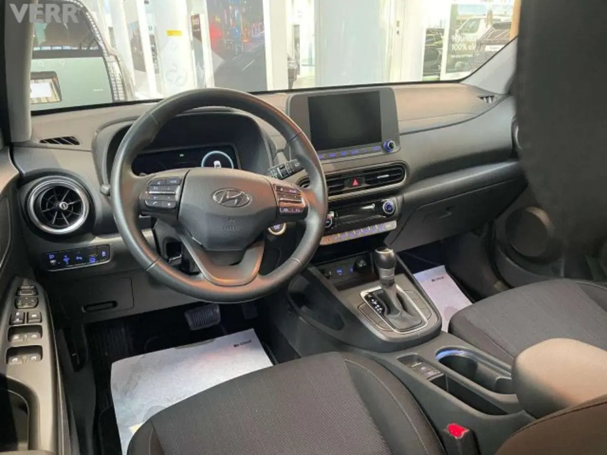 Hyundai Kona usata a Milano (10)