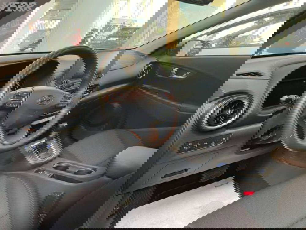 Hyundai Kona usata a Milano (11)