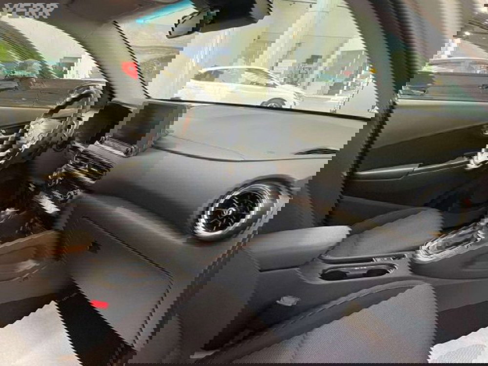 Hyundai Kona usata a Milano (13)