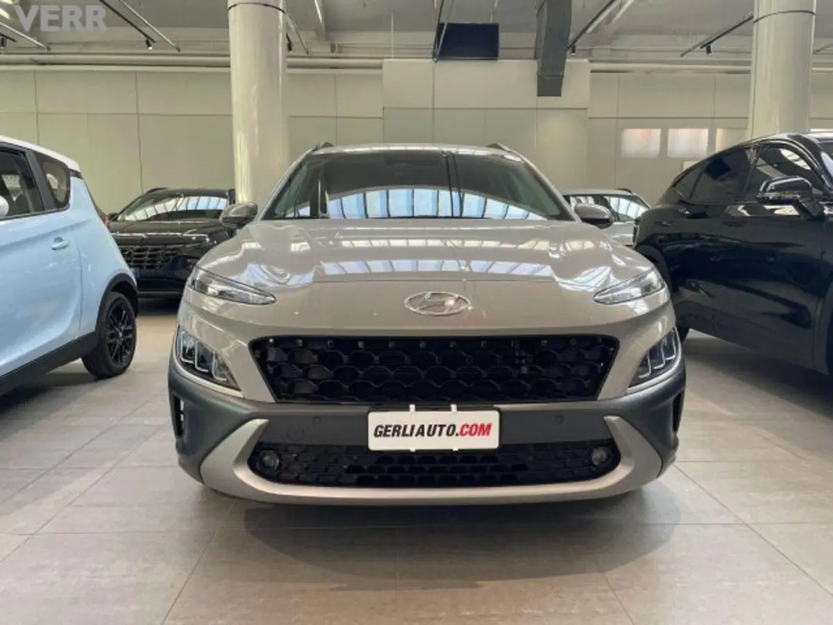 Hyundai Kona usata a Milano (2)