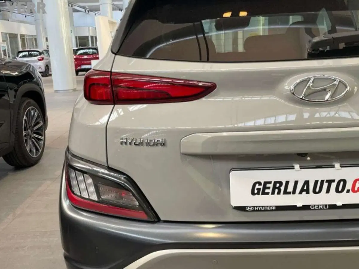 Hyundai Kona usata a Milano (6)