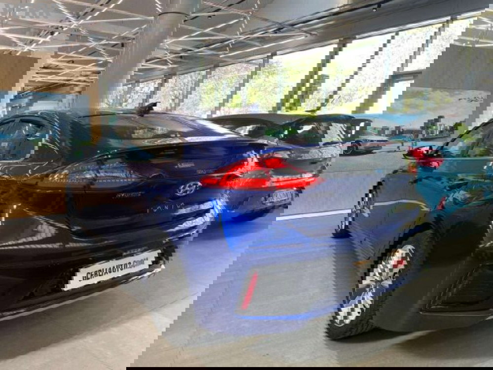 Hyundai Ioniq usata a Milano (5)