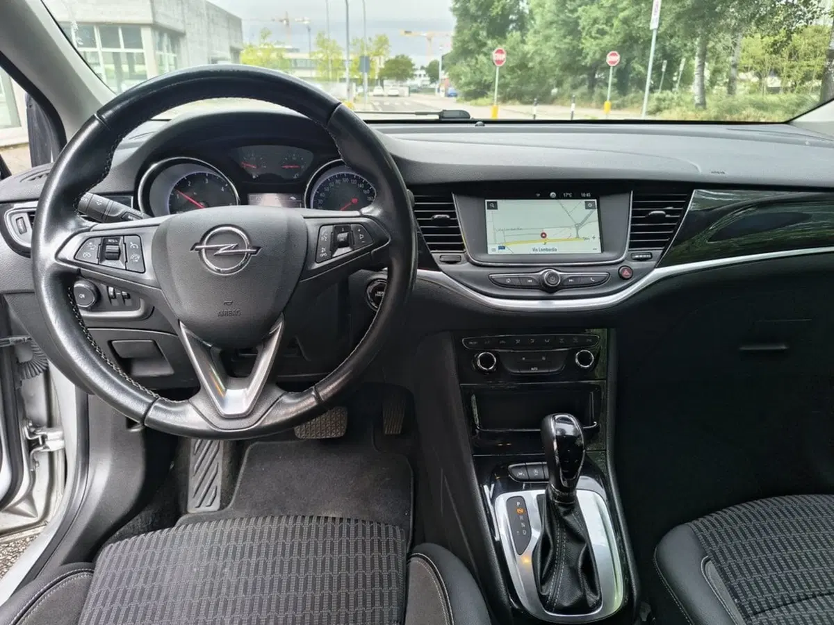 Opel Astra Station Wagon usata a Padova (10)