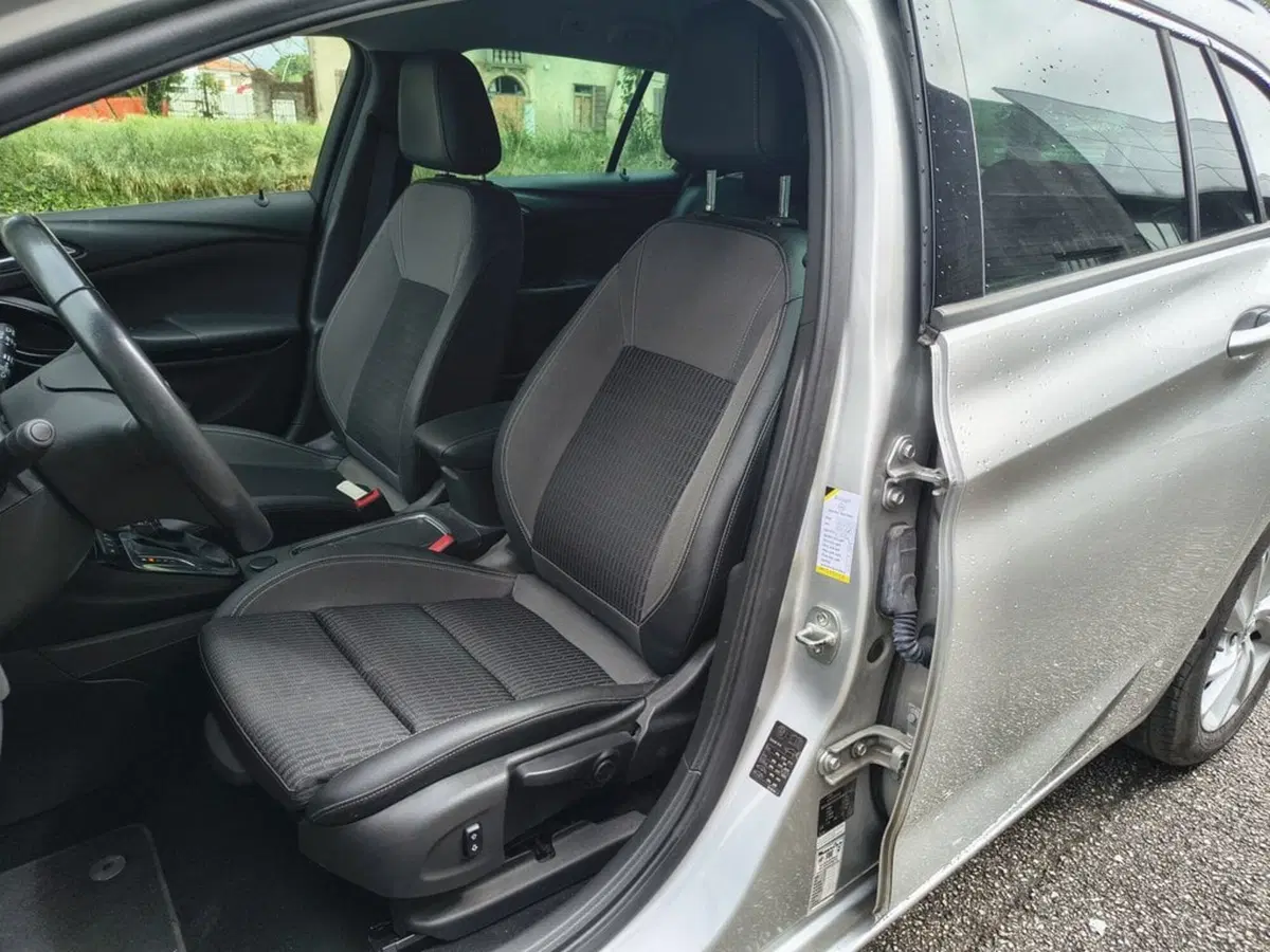 Opel Astra Station Wagon usata a Padova (12)