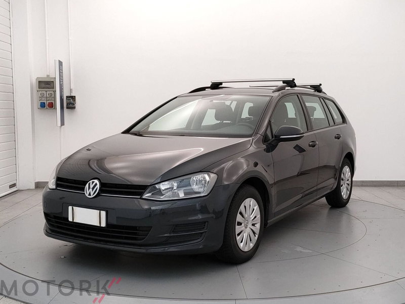 Volkswagen Golf Variant usata a Varese