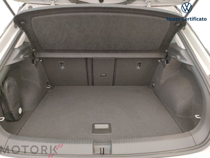 Volkswagen T-Roc usata a Varese (9)