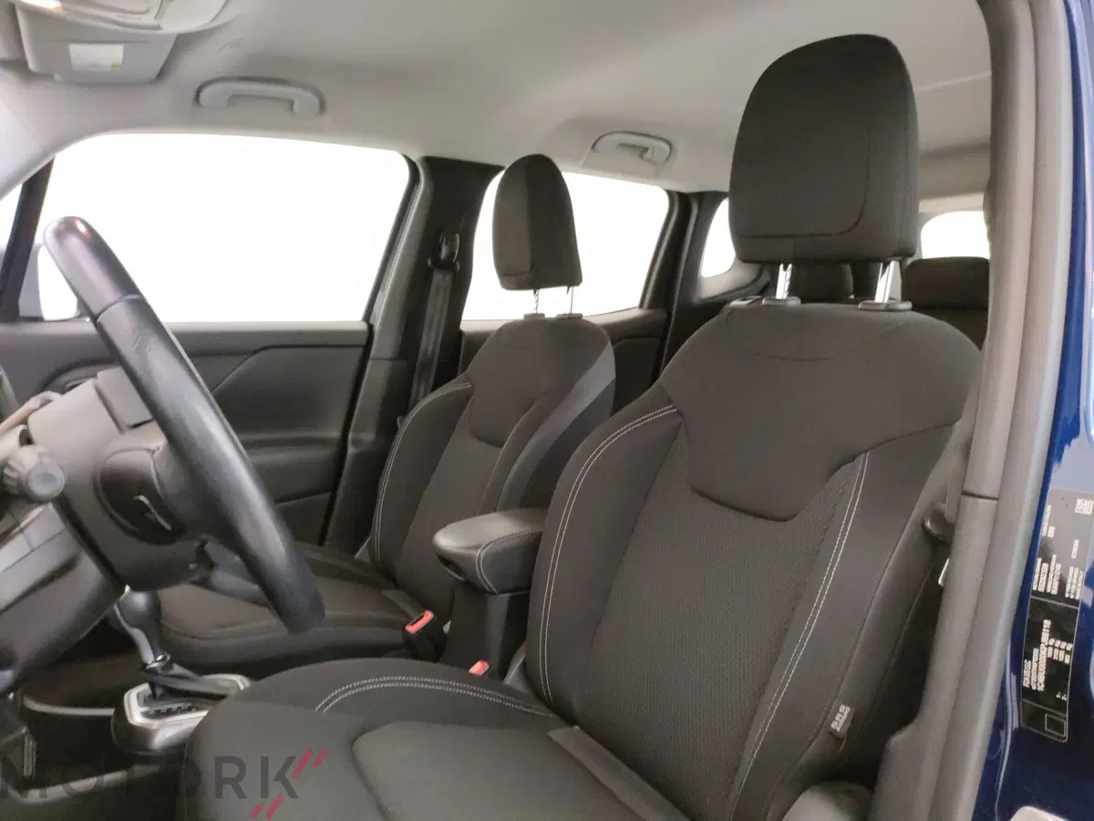 Jeep Renegade usata a Varese (11)