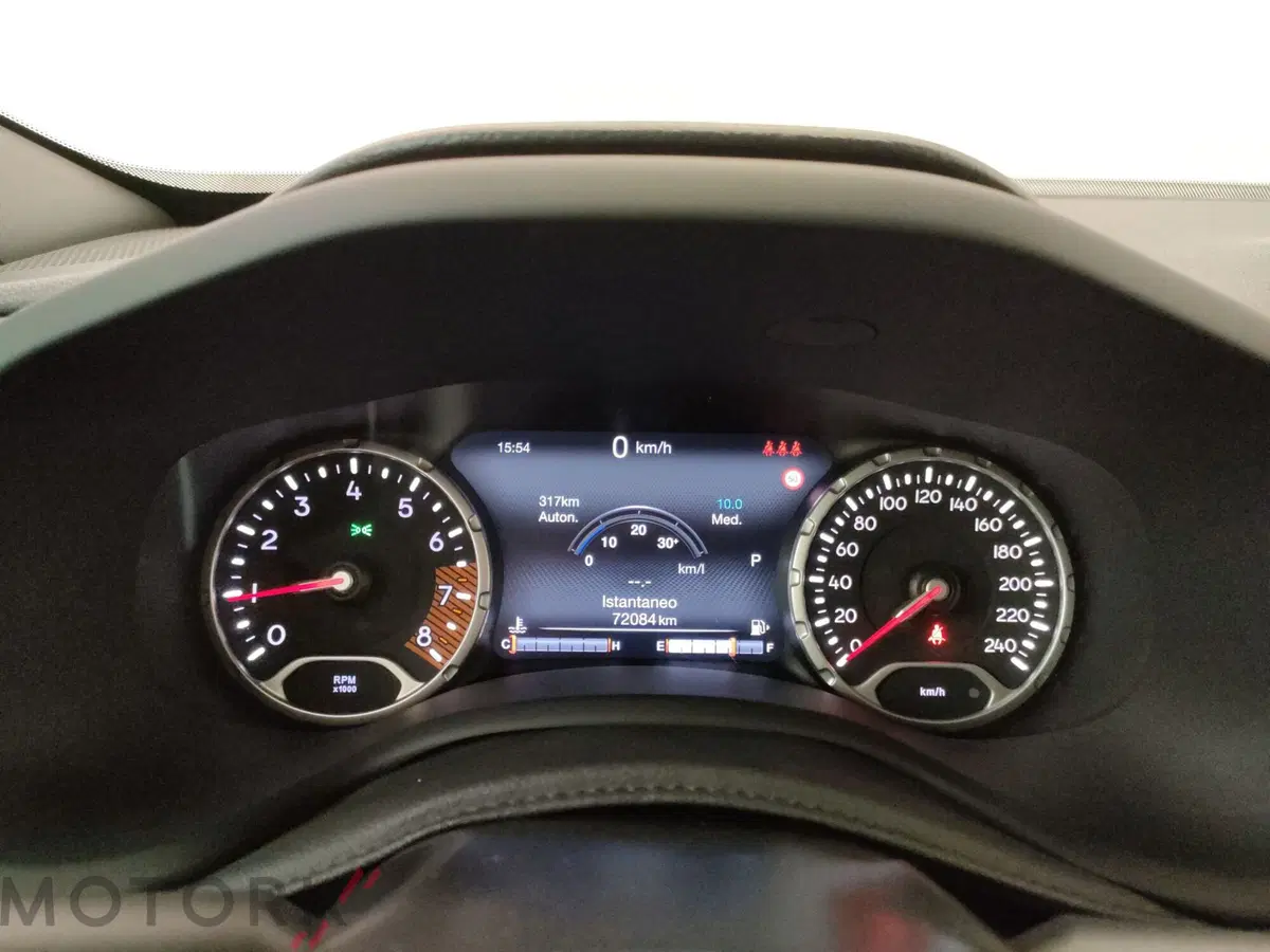 Jeep Renegade usata a Varese (16)