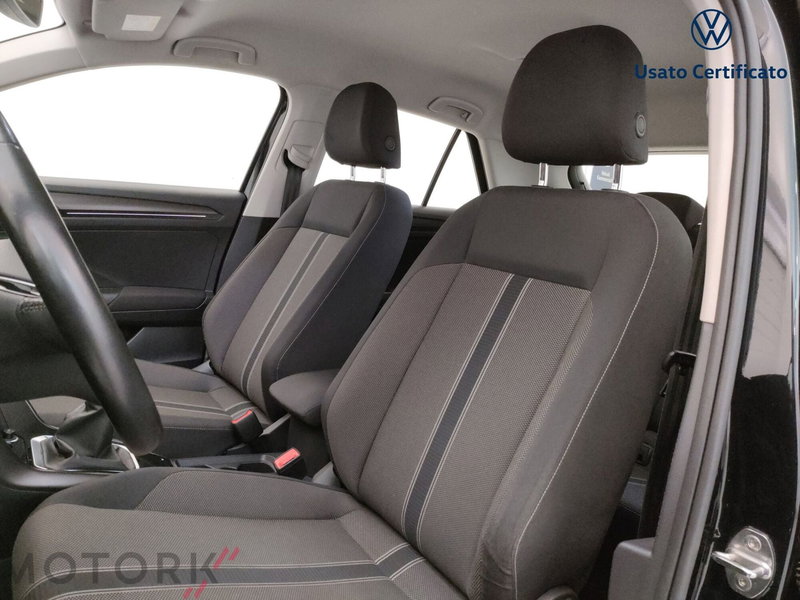 Volkswagen T-Roc usata a Varese (11)