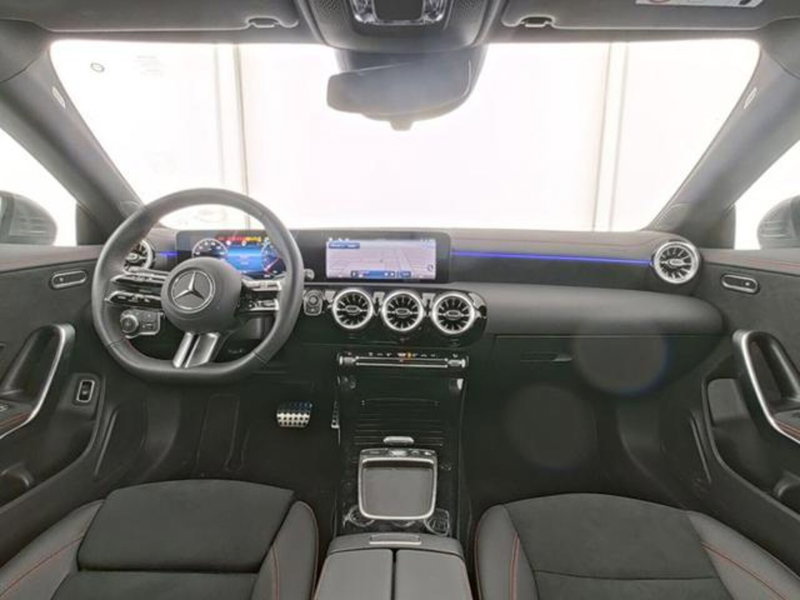 Mercedes-Benz CLA usata a Milano (4)