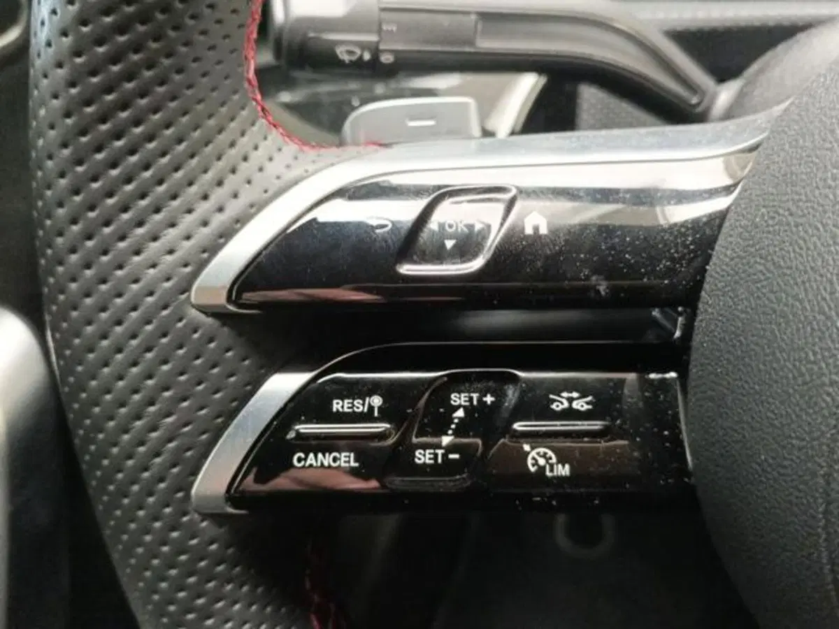 Mercedes-Benz CLA usata a Milano (14)