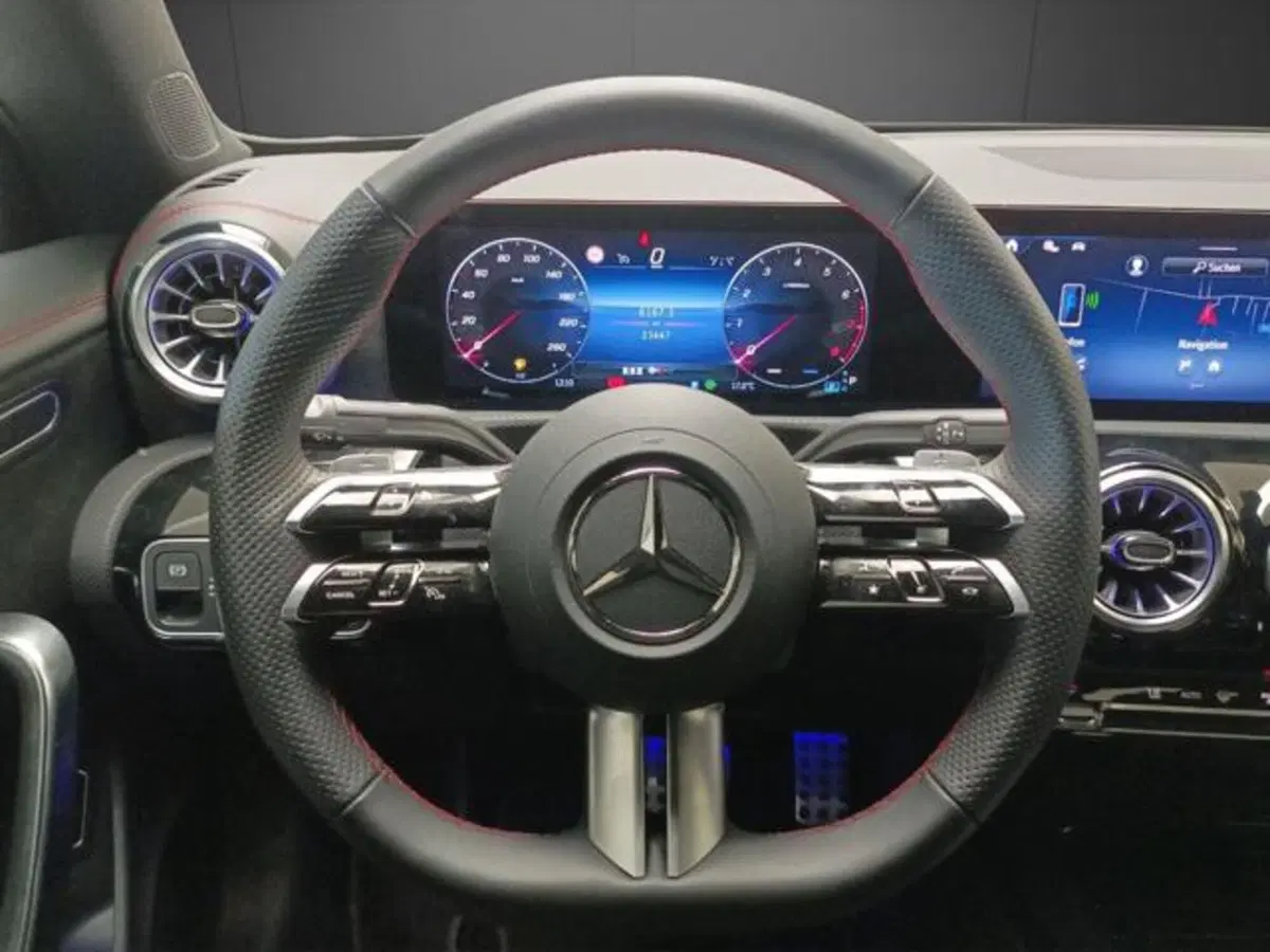 Mercedes-Benz CLA usata a Milano (9)